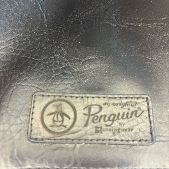 PENGUIN Hanging Toiletry Travel Bag Black Leather w/ Travel Bottle Full Zip NWOT - Picture 11 of 12